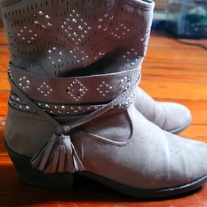 Tan small heel ankle boots